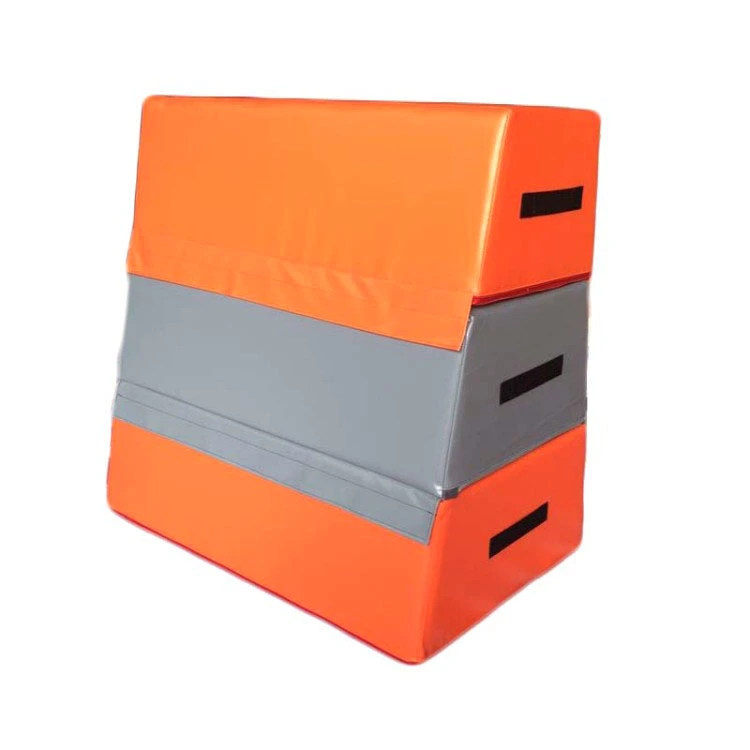 Bosca Léim Bog Trí roinn ar bharr Cearnóg